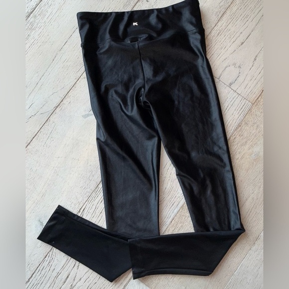 NWOT Koral Lustrous Infinity HR Legging Sold Out Size: Small inseam 25” - Picture 15 of 16